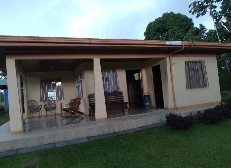 فيلا La Fortunaفي Casa Vacacional Lolita المظهر الخارجي الصورة